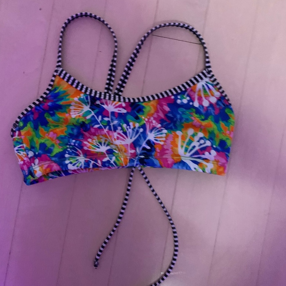 Uglies bikini top